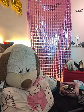 Nicol V online show from 11.14.25