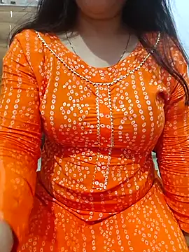 Snapshot of roshni_agrawal0 chatting on 11.01.25 roshni agrawal0 online show from 11.01.25