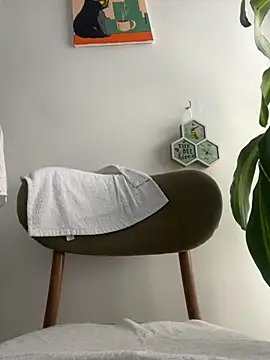 salome Bri online show from 09.21.25