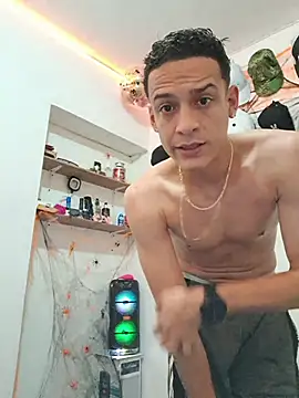 Ethanho0t online show from 10.27.25