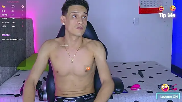 Ethanho0t online show from 07.10.26