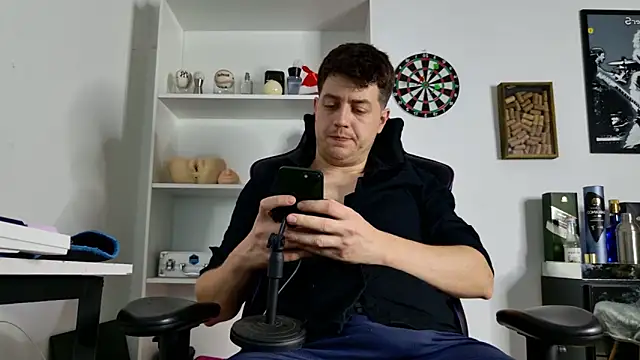 aaron nvk online show from 12.15.25