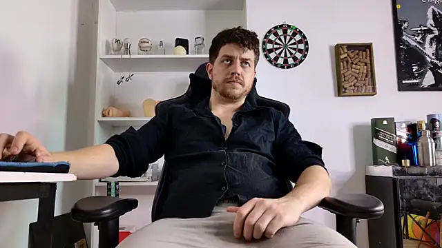 aaron nvk online show from 02.11.26