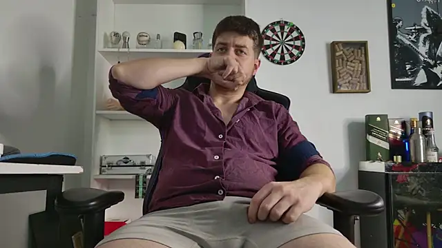 aaron nvk online show from 02.18.26