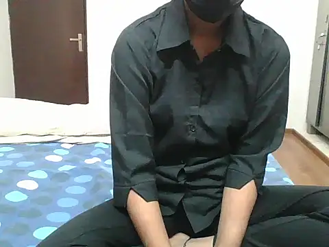 Snapshot of hotpayal001 chatting on 10.13.25 hotpayal001 online show from 10.13.25