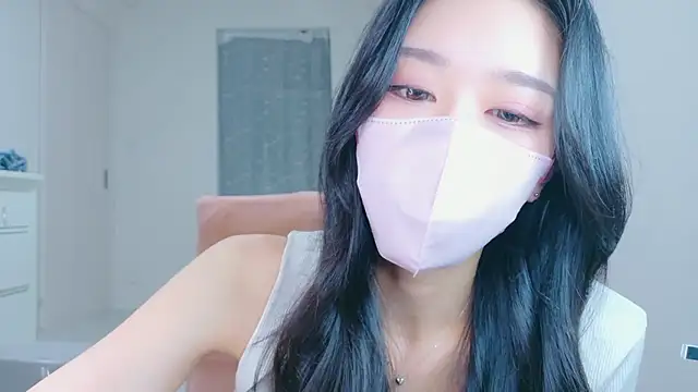Snapshot of ramuchan_desu chatting on 07.19.26 ramuchan desu online show from 07.19.26