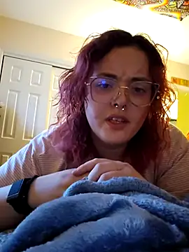 nuttiebuddy1 online show from 09.20.25