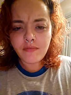 nuttiebuddy1 online show from 09.28.25