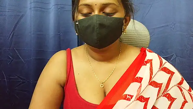 Snapshot of Pavani-Sexy chatting on 07.13.26 Pavani-Sexy online show from 07.13.26