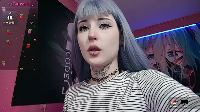 Snapshot of MilkMeSoftly chatting on 09.19.25 MilkMeSoftly online show from 09.19.25