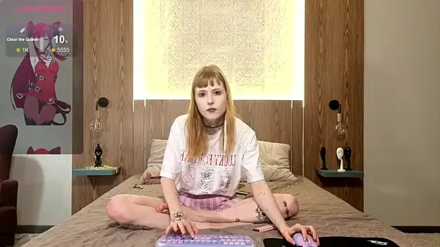 MilkMeSoftly online show from 11.06.25