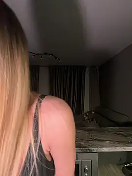 Elizebeth Parker online show from 03.29.26