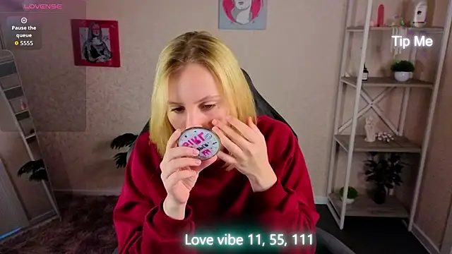 Anna Chelsea online show from 03.11.26