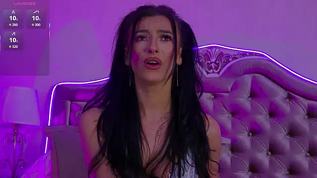 KinkyAmelie online show from 09.28.25