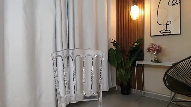 Lia Mar  online show from 01.14.26