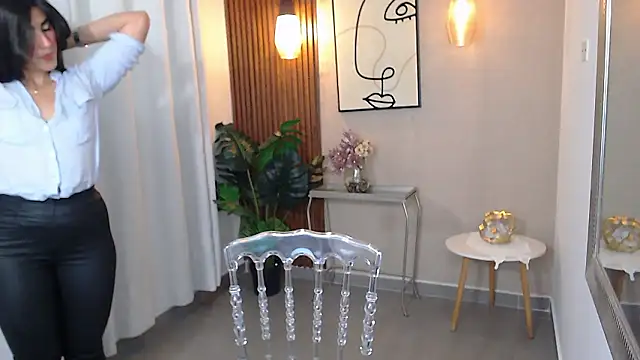 Lia Mar  online show from 03.21.26