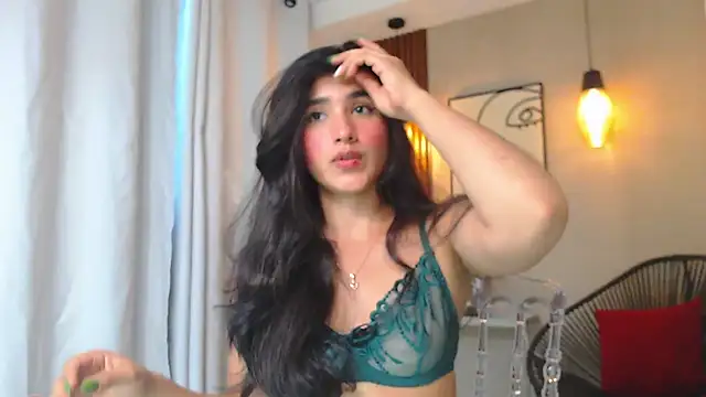 Lia Mar  online show from 05.19.26