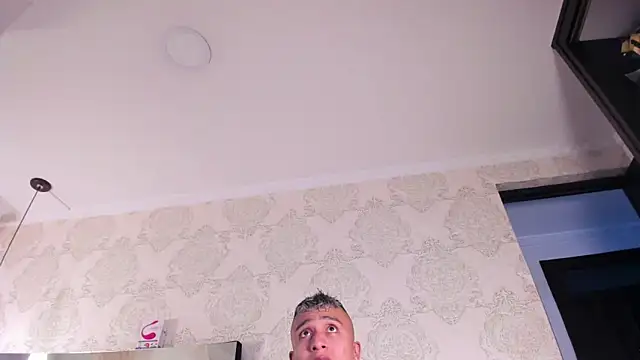 Snapshot of ThiagoBlaze chatting on 09.21.25 ThiagoBlaze online show from 09.21.25