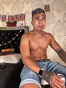 Snapshot of ThiagoBlaze chatting on 11.01.25 ThiagoBlaze online show from 11.01.25