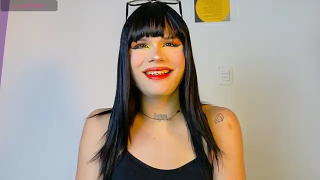 NATASHAA WINZ online show from 09.28.25