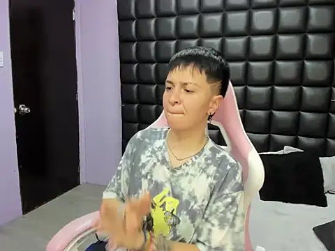  Hannah Hot online show from 11.11.25