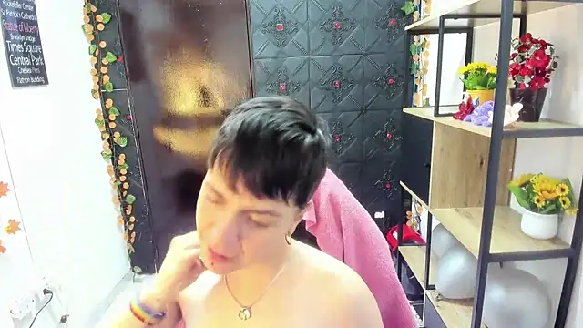  Hannah Hot online show from 04.10.26