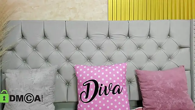 Skarlet 04 online show from 01.10.26