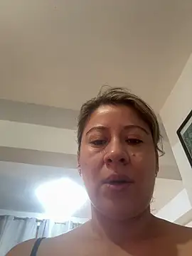 luna desiree online show from 03.19.26