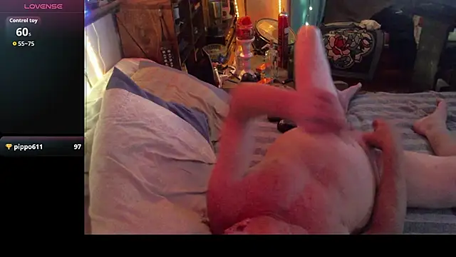 Pussyeat2please online show from 03.04.26