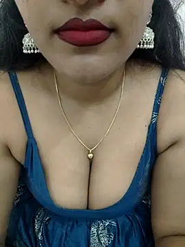 Snapshot of ammu_tlugu chatting on 09.09.25 ammu tlugu online show from 09.09.25