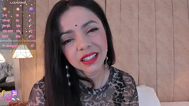 Snapshot of Anantaa_ chatting on 03.27.26 Anantaa online show from 03.27.26