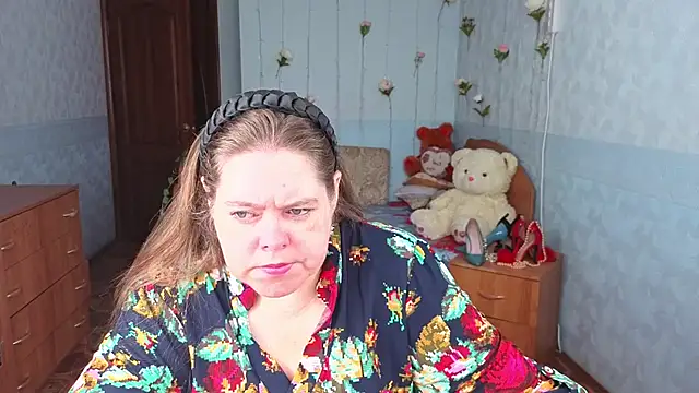 Audrey Aura online show from 09.19.25