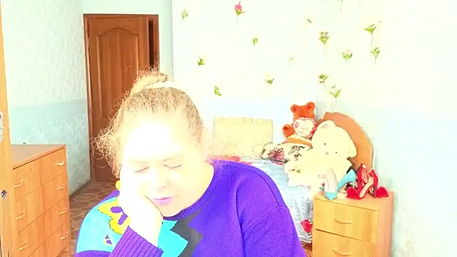 Audrey Aura online show from 09.29.25