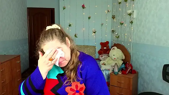 Audrey Aura online show from 09.30.25