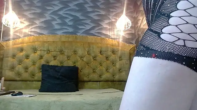 AvaNahomix online show from 09.16.25