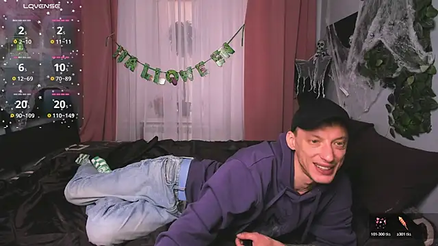 Snapshot of InkedJames chatting on 10.22.25 InkedJames online show from 10.22.25