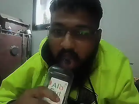 Dollseye online show from 11.25.25