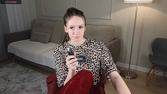 cutienaughtygirl online show from 02.02.26