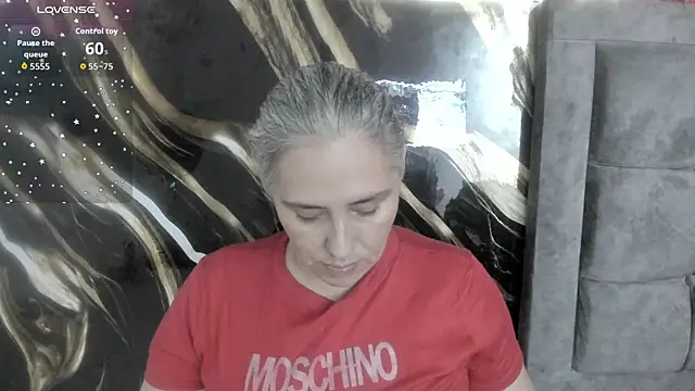 mature gold online show from 09.18.25