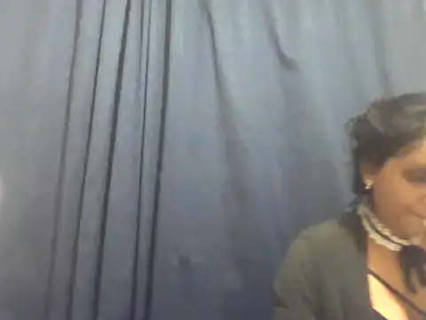 Snapshot of cute_indianxo chatting on 09.24.25 cute indianxo online show from 09.24.25