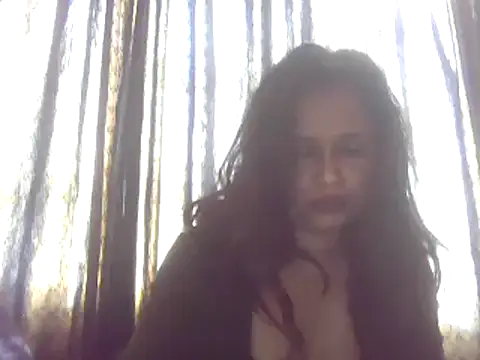 Snapshot of cute_indianxo chatting on 10.01.25 cute indianxo online show from 10.01.25