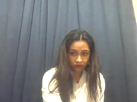 Snapshot of cute_indianxo chatting on 10.03.25 cute indianxo online show from 10.03.25