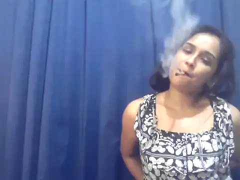 Snapshot of cute_indianxo chatting on 10.20.25 cute indianxo online show from 10.20.25