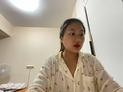 Snapshot of xena0501 chatting on 09.27.25 xena0501 online show from 09.27.25