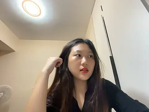 Snapshot of xena0501 chatting on 10.02.25 xena0501 online show from 10.02.25