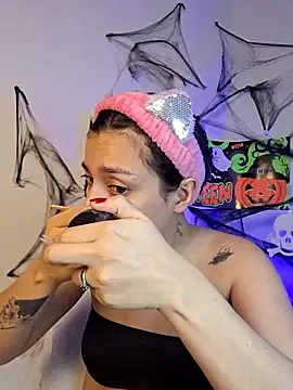 AmaiaSalvatore online show from 10.30.25