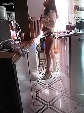 dyjaA online show from 10.20.25