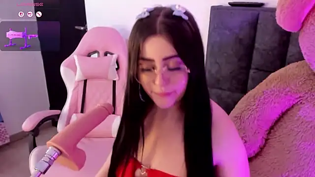 bellacruz3 online show from 04.13.26