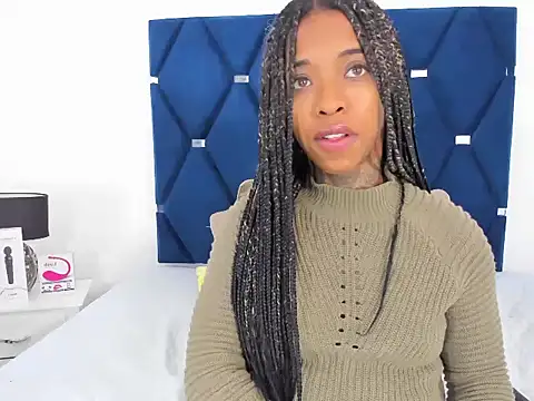 Pauline Fox online show from 10.11.25