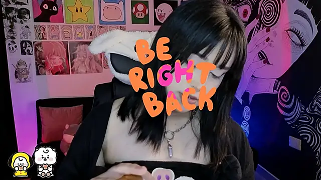 Snapshot of Yuhwan_ chatting on 10.19.25 Yuhwan online show from 10.19.25